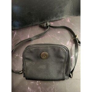 Tommy Hilfiger Black Crossbody Purse with flap